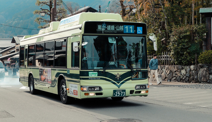 Экскурсионный автобус